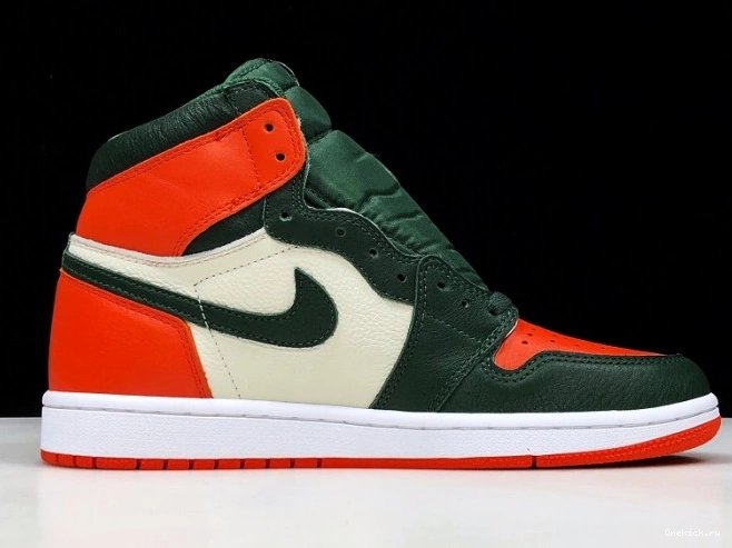 One Kick Fir-Team SoleFly AV3905-138 x Sail 1 OG Jordan High Air Orange Retro 0708